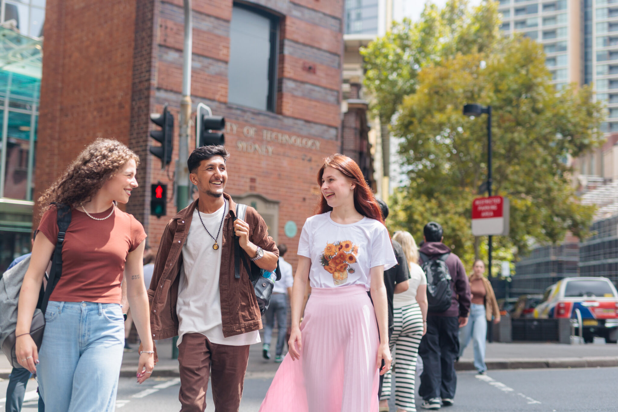 About Us - EDU Holdings